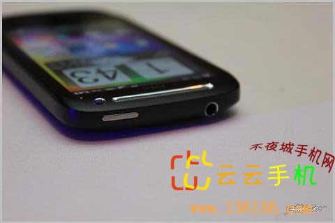 3.7» HTC Desire Sͼ