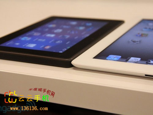 ᱡƽԾ ݮPlayBook vs iPad 2