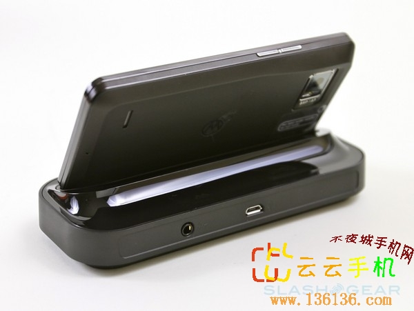 4.3ӢqHD MOTO Droid Bionicͼ