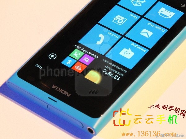 3.7WP7콢 ŵLumia 800ͼ