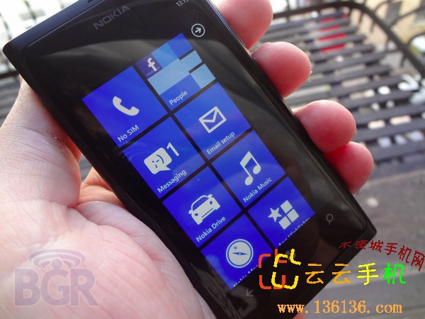 3.7WP7콢 ŵLumia 800ͼ