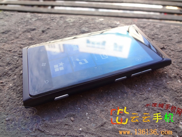 3.7WP7콢 ŵLumia 800ͼ