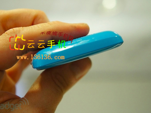 żʱWP7 ɫLumia 610ͼ