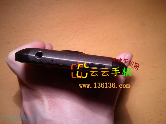 4.7WP7л HTCX310eͼ