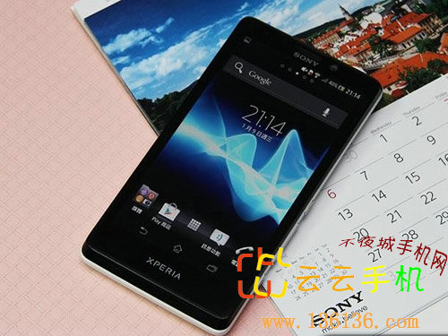 4.6˫˻ Xperia Tͼ