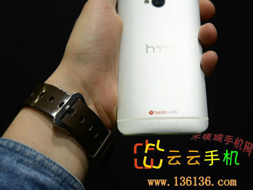 1.7GHzĺ˳콢 ɫHTC Oneͼ