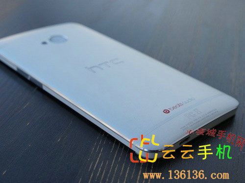 4.7ʱĺ» HTC Oneͼ