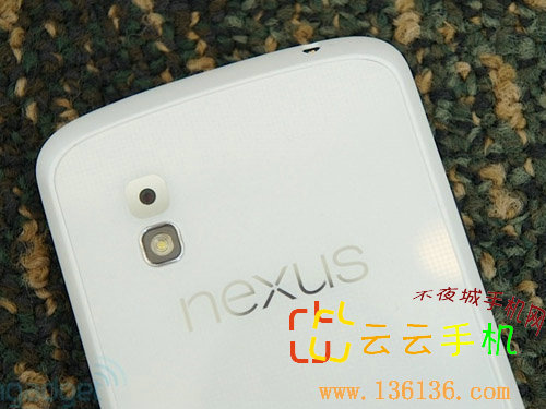 ĺ˰׿˫ɫ ڰLG Nexus 4Ա