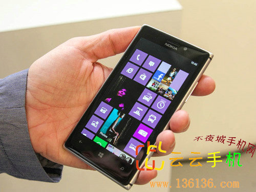 4.5Ӣ˫ ŵLumia 925ͼ