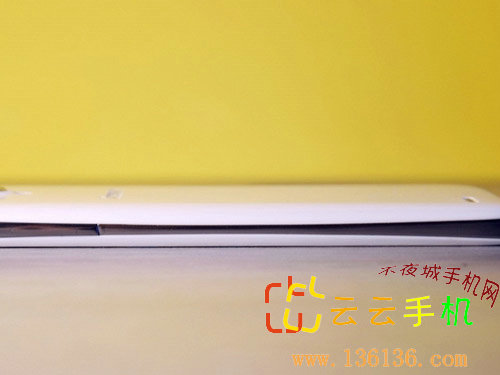 5˫ɫ Phone S890ͼ