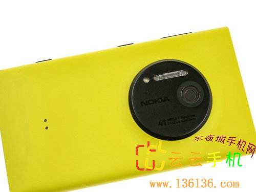 4.5Ӣ˫WP8 ŵLumia 1020ͼ