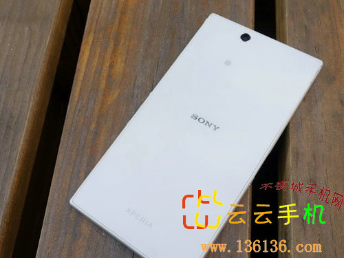 ɫˮ Xperia Z Ultraͼ