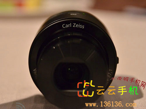 F1.8Ȧǿþͷ QX100ͼ