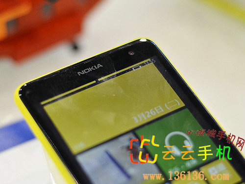 2013ͨչ:ʻŵLumia625ͼ